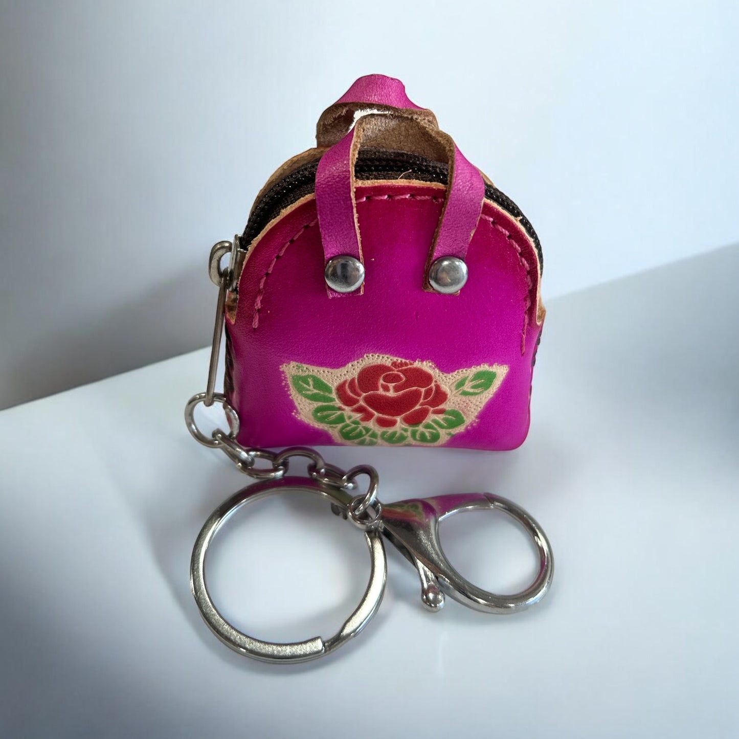 Keychain - leather coin bag (pink)
